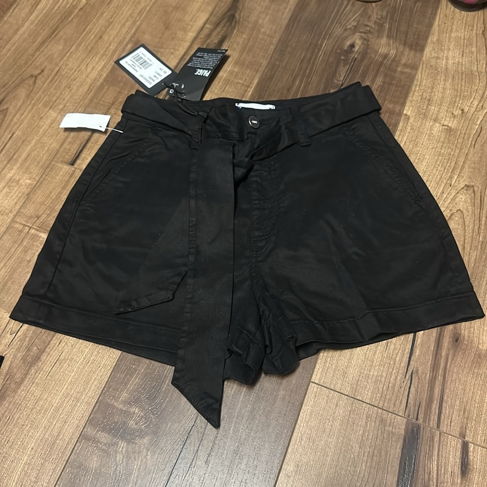 🚨Black tie waist short‼️ Get your life‼️